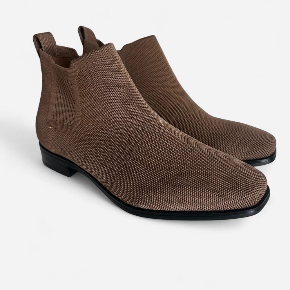 Vivaia Brown Knit Square Toe Chelsea Ryan Slip On Ankle Booties Size 39 / 8